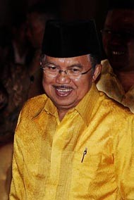 Jusuf Kalla Juluki Loper Pahlawan Informasi